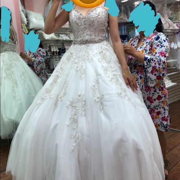 Mori Lee ivory wedding dress 2881 - Picture 4 of 13